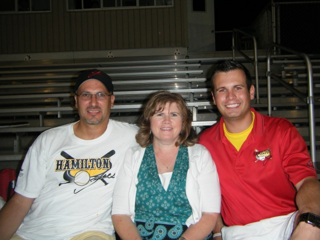 dad-mom-and-i-at-joes-game